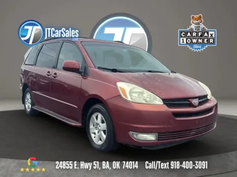 Red 2005 Toyota Sienna XLE Minivan 4D for sale in Broken Arrow, OK