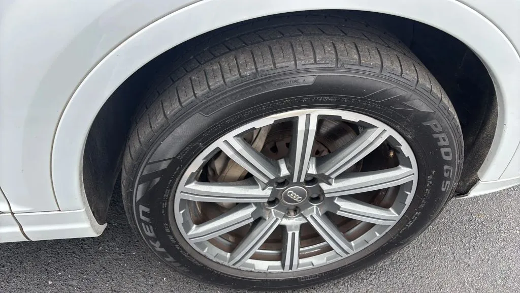 Audi Q7 photo 33