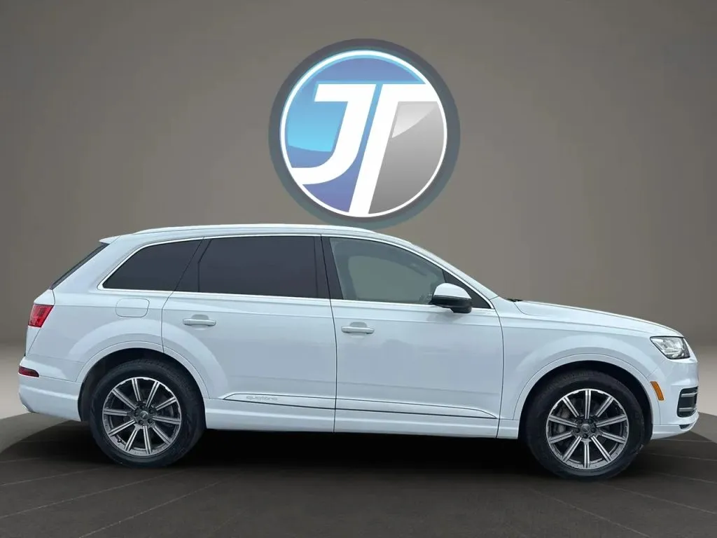 Audi Q7 photo 7