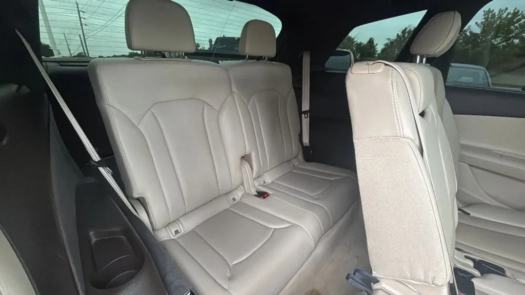 Audi Q7 photo 29