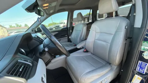 More photos of 2018 Honda Pilot EX-L w/Honda Sensing Sport Utility 4D at JT Wholesale Auto, Inc., OK