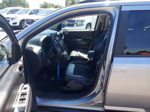 More photos of 2016 Jeep Compass Latitude Sport Utility 4D at JT Wholesale Auto, Inc., OK
