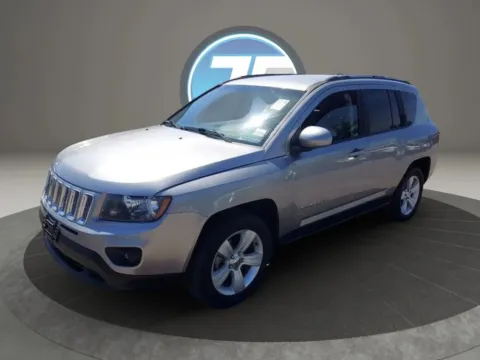 Another view of 2016 Jeep Compass Latitude Sport Utility 4D for sale in Broken Arrow, OK at JT Wholesale Auto, Inc.