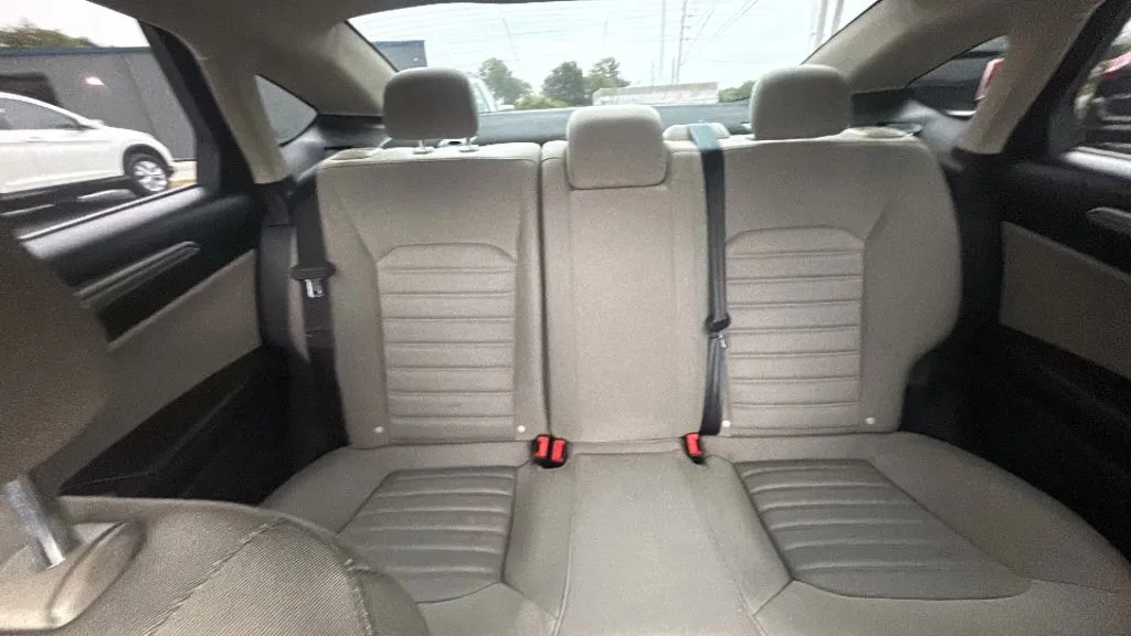 Ford Fusion photo 11