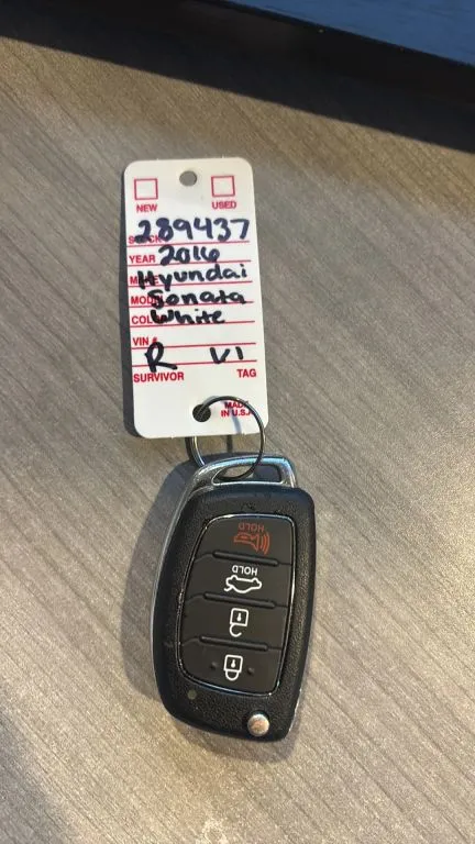 Hyundai Sonata photo 27