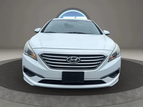 More photos of 2016 Hyundai Sonata SE Sedan 4D at JT Wholesale Auto, Inc., OK