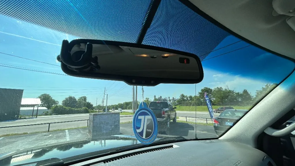 Nissan NV3500 HD Passenger photo 30
