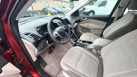 Photos of 2016 Ford Escape SE Sport Utility 4D for sale in Broken Arrow, OK at JT Wholesale Auto, Inc.