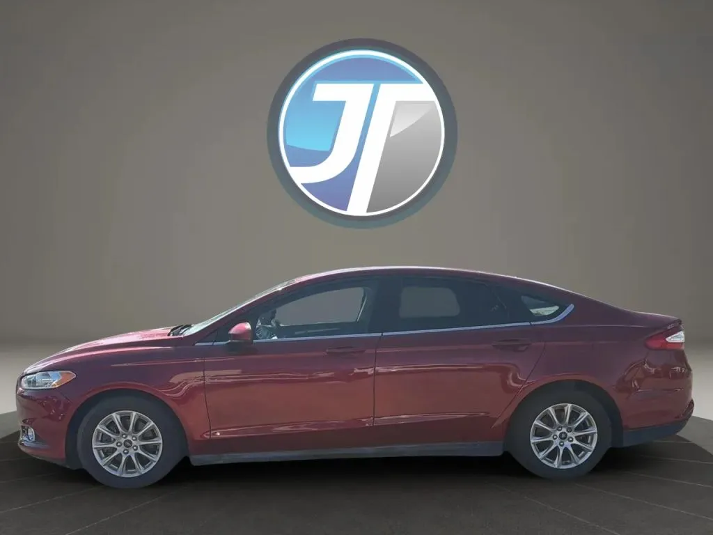 Ford Fusion photo 18