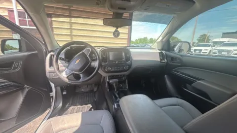Photos of 2017 Chevrolet Colorado Crew Cab Work Truck Pickup 4D 6 ft for sale in Broken Arrow, OK at JT Wholesale Auto, Inc.