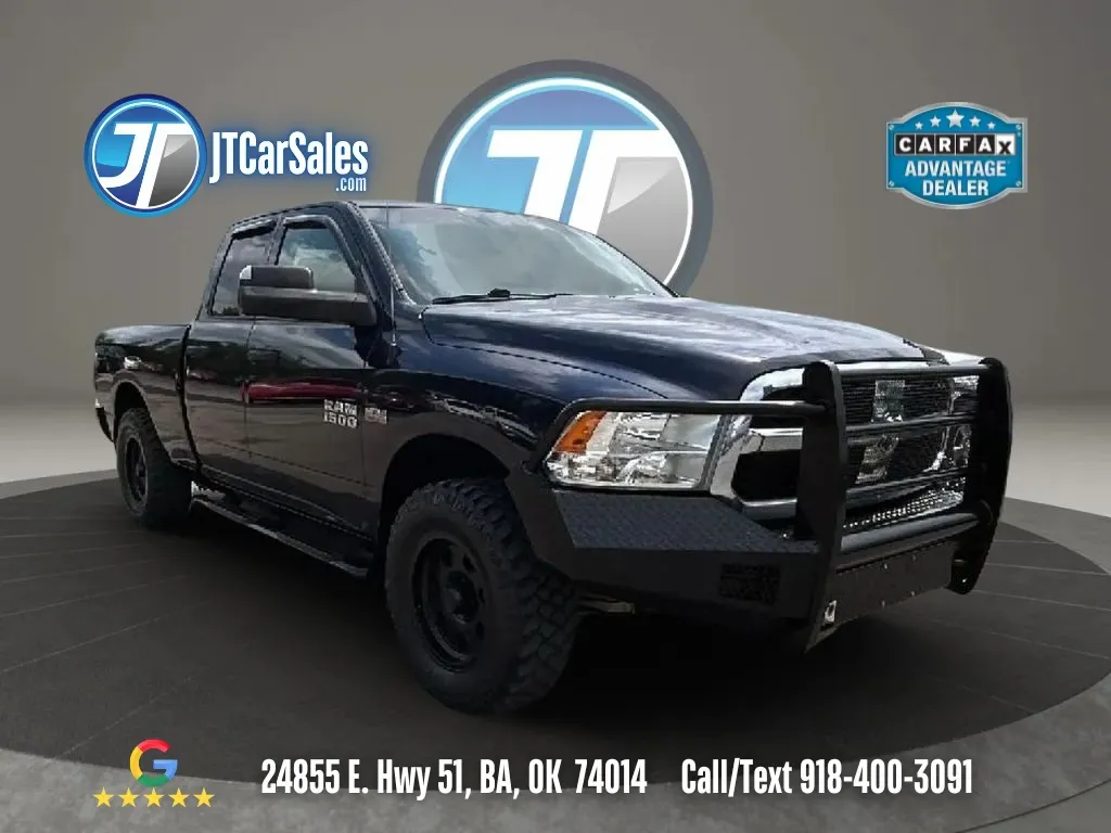 2013 RAM 1500 Express 4x4 Crew Cab's photo