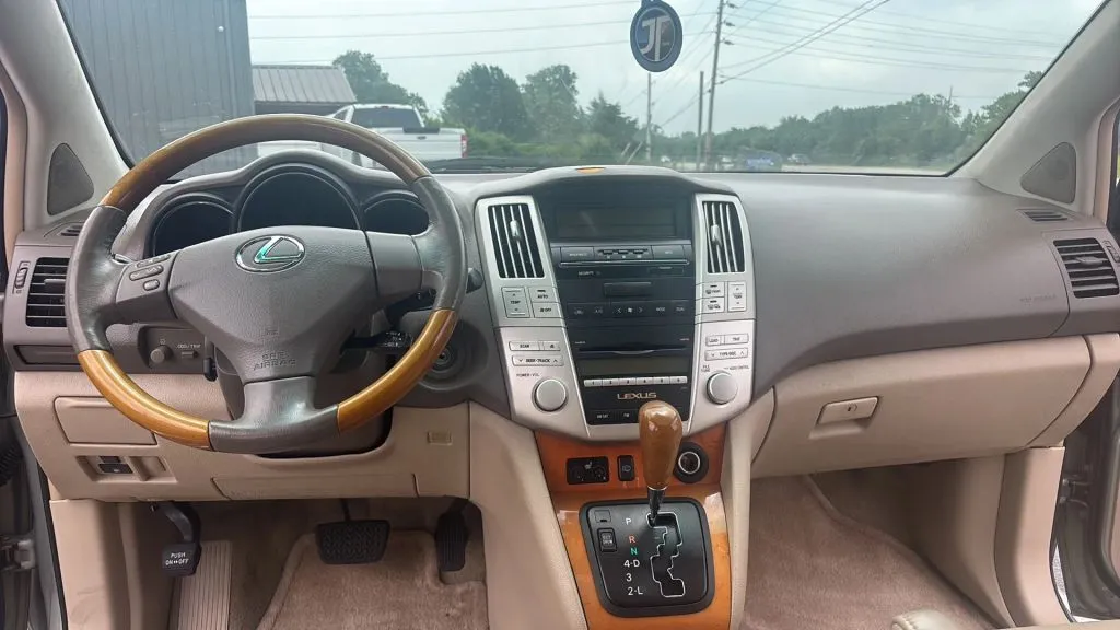 Lexus RX photo 14