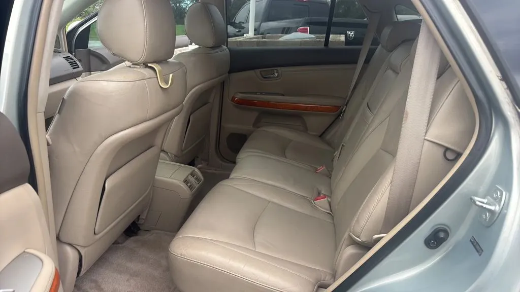 Lexus RX photo 11