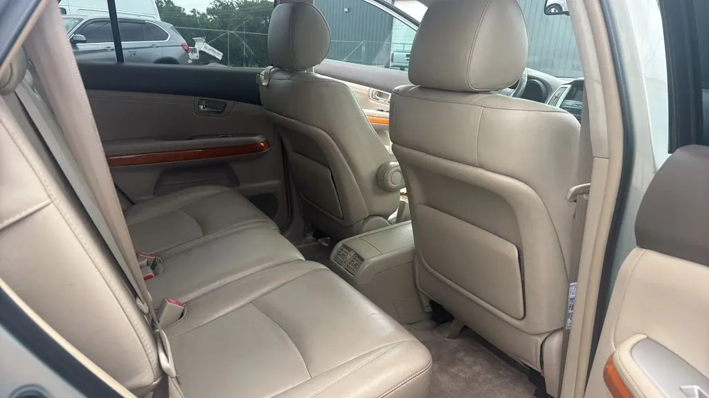 Lexus RX photo 17