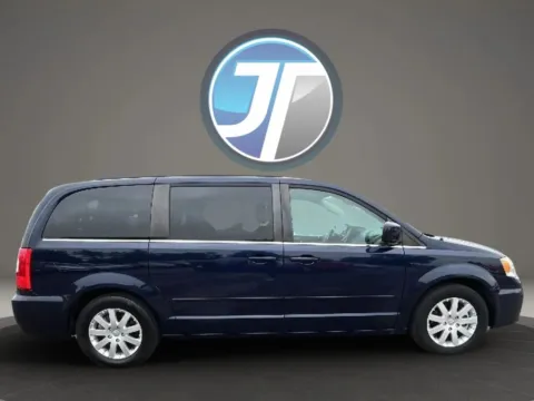 Photos of 2015 Chrysler Town & Country LX Minivan 4D for sale in Broken Arrow, OK at JT Wholesale Auto, Inc.