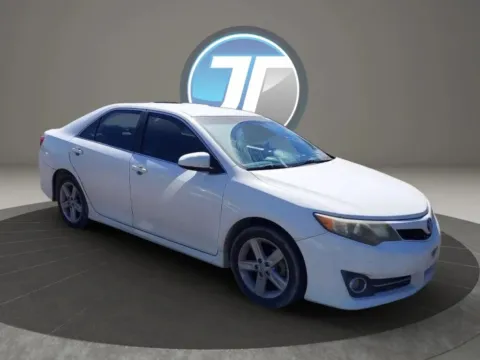 Photos of 2012 Toyota Camry SE Sedan 4D for sale in Broken Arrow, OK at JT Wholesale Auto, Inc.