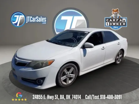 White 2012 Toyota Camry SE Sedan 4D for sale in Broken Arrow, OK