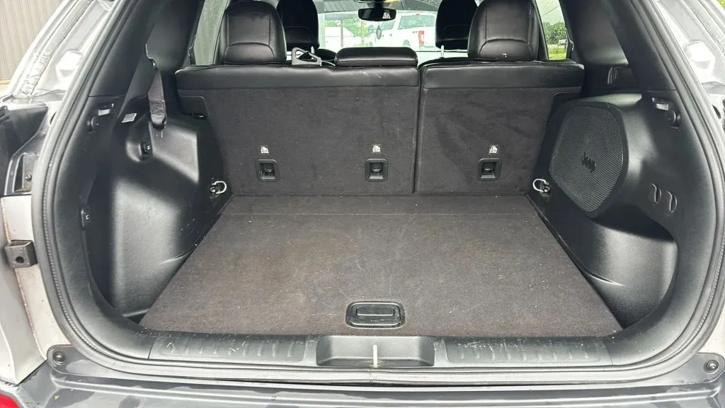 Jeep Cherokee photo 29