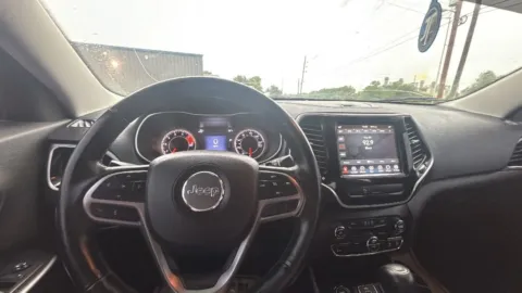 More photos of 2019 Jeep Cherokee Limited Sport Utility 4D at JT Wholesale Auto, Inc., OK