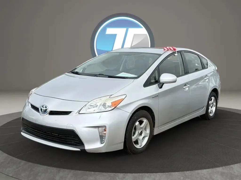 Toyota Prius photo 19
