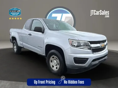 Silver 2018 Chevrolet Colorado Extended Cab Work Truck Pickup 2D 6 ft for sale in Broken Arrow, OK