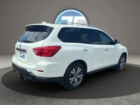 Another view of 2020 Nissan Pathfinder S Sport Utility 4D for sale in Broken Arrow, OK at JT Wholesale Auto, Inc.