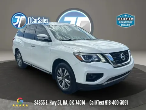 White 2020 Nissan Pathfinder S Sport Utility 4D for sale in Broken Arrow, OK