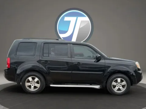 More photos of 2010 Honda Pilot EX-L Sport Utility 4D at JT Wholesale Auto, Inc., OK