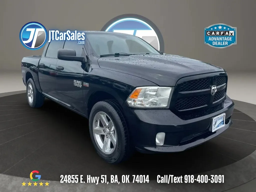 2013 RAM 1500 Express 4x4 Crew Cab's photo