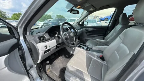 Photos of 2017 Honda Ridgeline RTL-T Pickup 4D 5 ft for sale in Broken Arrow, OK at JT Wholesale Auto, Inc.
