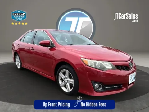 Red 2014 Toyota Camry SE Sedan 4D for sale in Broken Arrow, OK