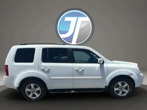 More photos of 2011 Honda Pilot EX-L Sport Utility 4D at JT Wholesale Auto, Inc., OK