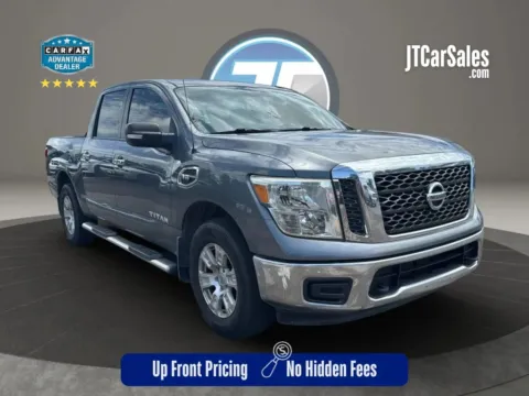 Unknown 2017 Nissan Titan Crew Cab SV Pickup 4D 5 1/2 ft for sale in Broken Arrow, OK