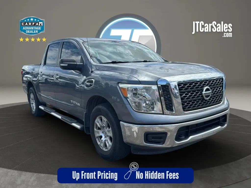 Unknown 2017 Nissan Titan Crew Cab SV Pickup 4D 5 1/2 ft for sale in Broken Arrow, OK