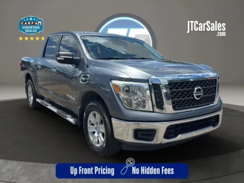 Unknown 2017 Nissan Titan Crew Cab SV Pickup 4D 5 1/2 ft for sale in Broken Arrow, OK
