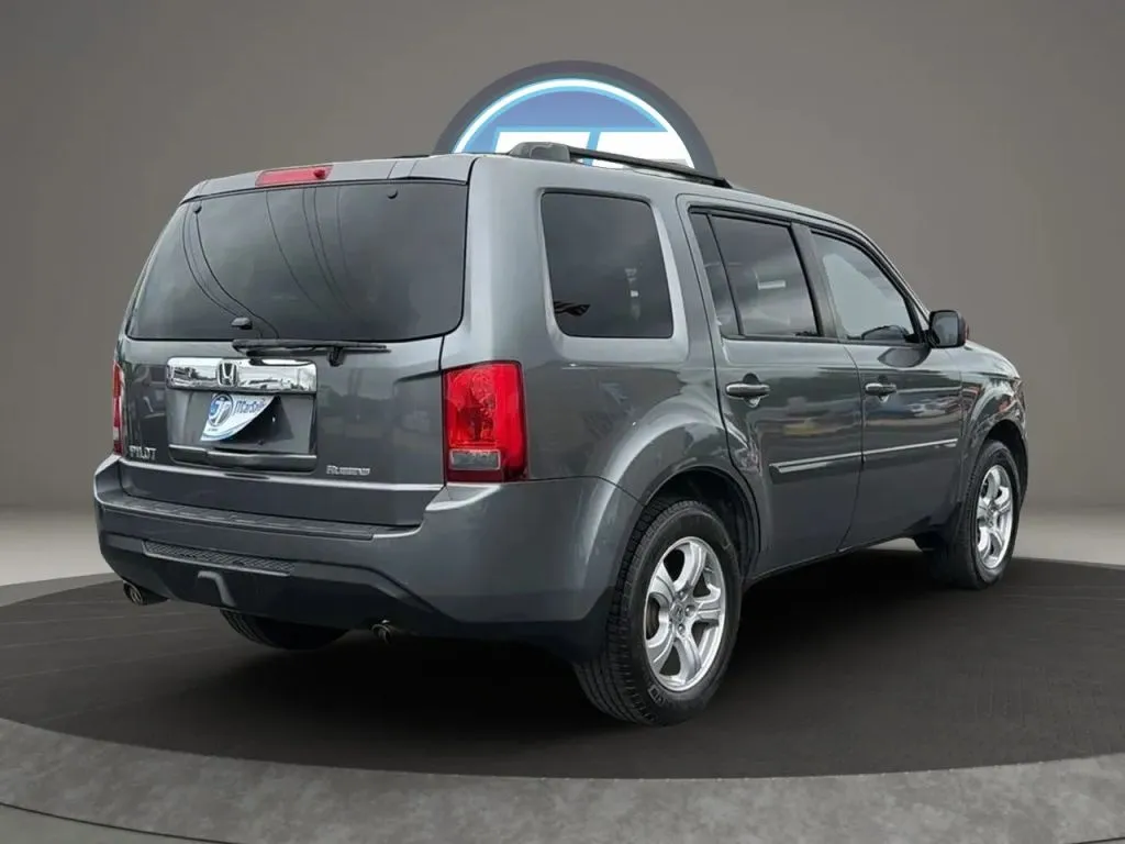 Honda Pilot photo 8