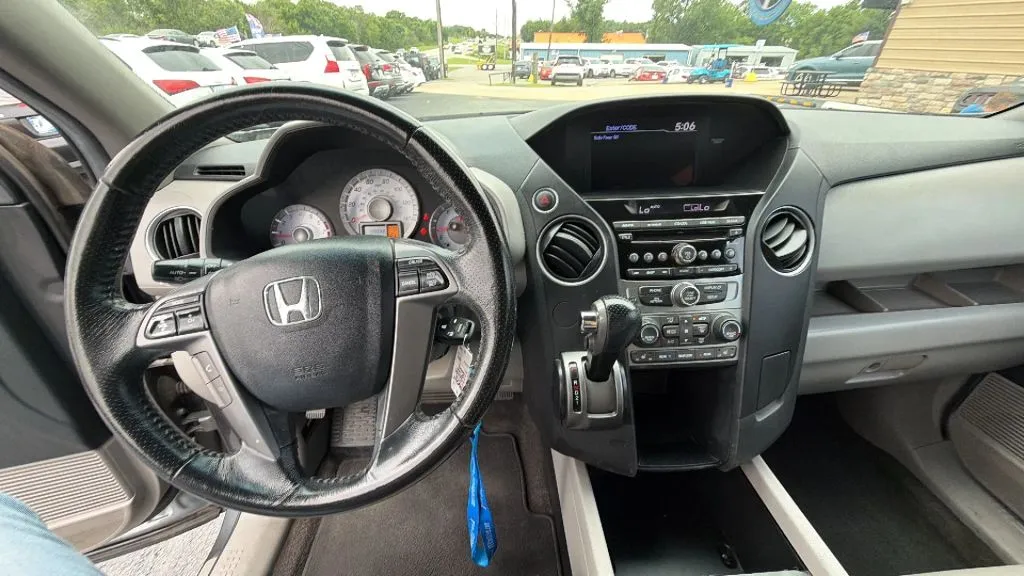 Honda Pilot photo 24