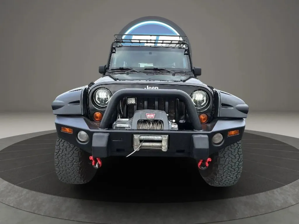 Jeep Wrangler photo 16