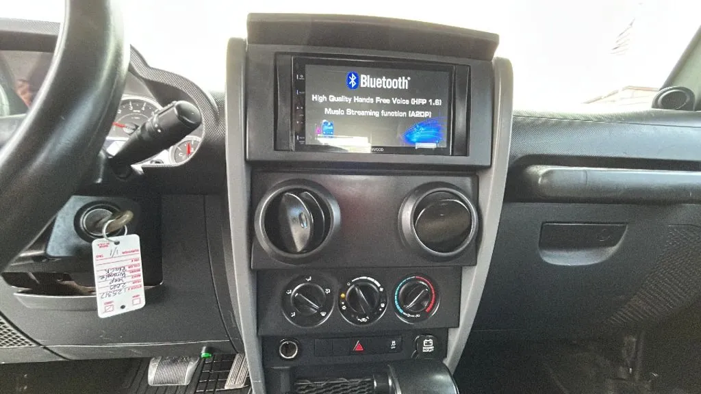 Jeep Wrangler photo 26