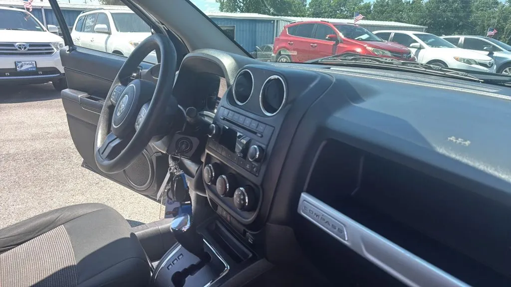 Jeep Compass photo 22