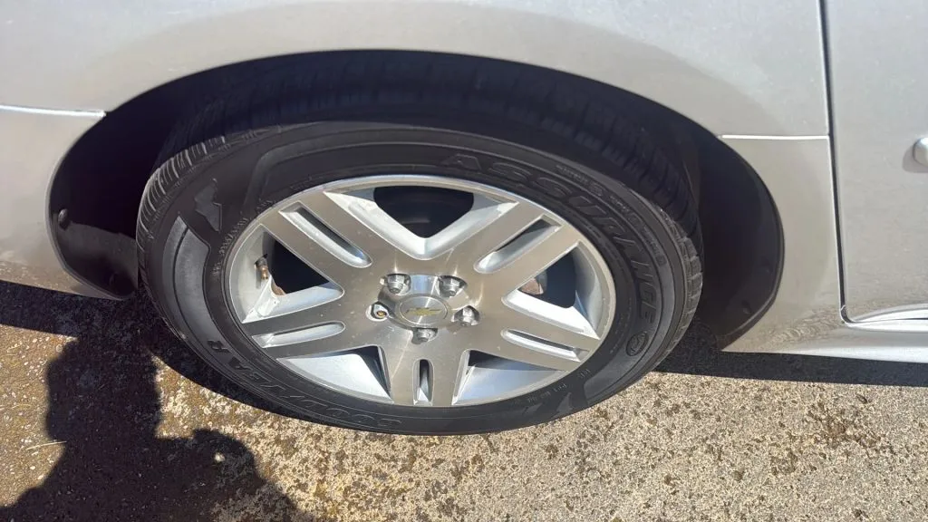 Chevrolet Impala photo 26