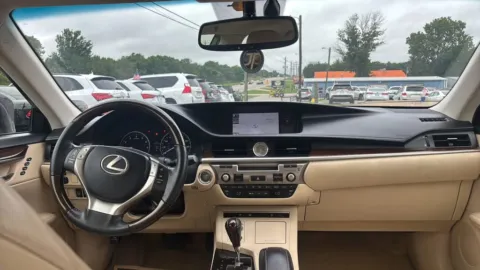 Photos of 2014 Lexus ES 350 Sedan 4D for sale in Broken Arrow, OK at JT Wholesale Auto, Inc.