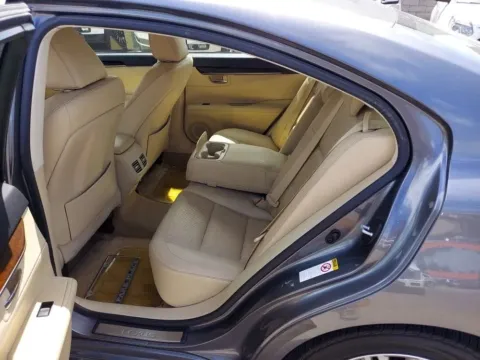 More photos of 2014 Lexus ES 350 Sedan 4D at JT Wholesale Auto, Inc., OK
