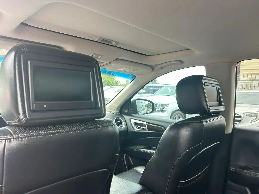 Nissan Pathfinder photo 29
