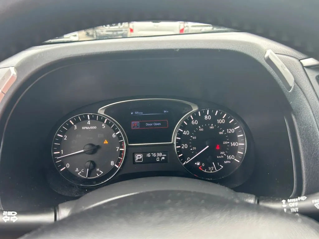 Nissan Pathfinder photo 30