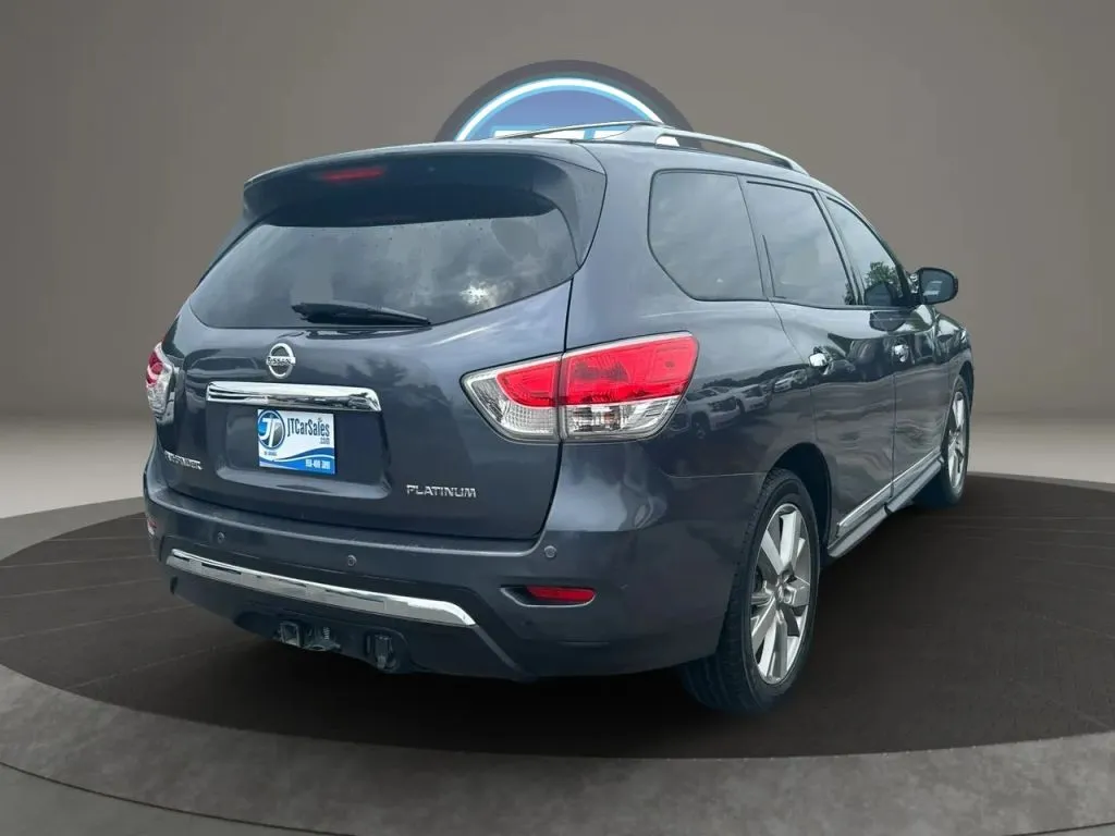 Nissan Pathfinder photo 7