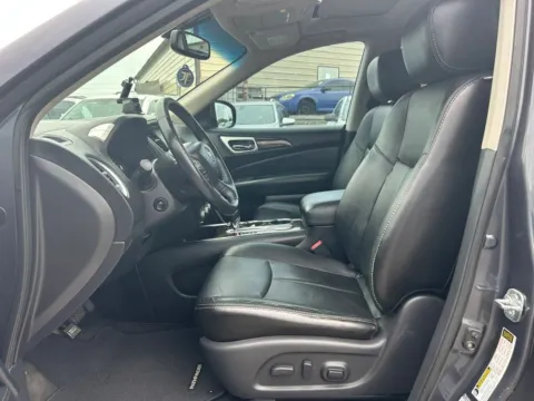 Photos of 2014 Nissan Pathfinder Platinum Sport Utility 4D for sale in Broken Arrow, OK at JT Wholesale Auto, Inc.