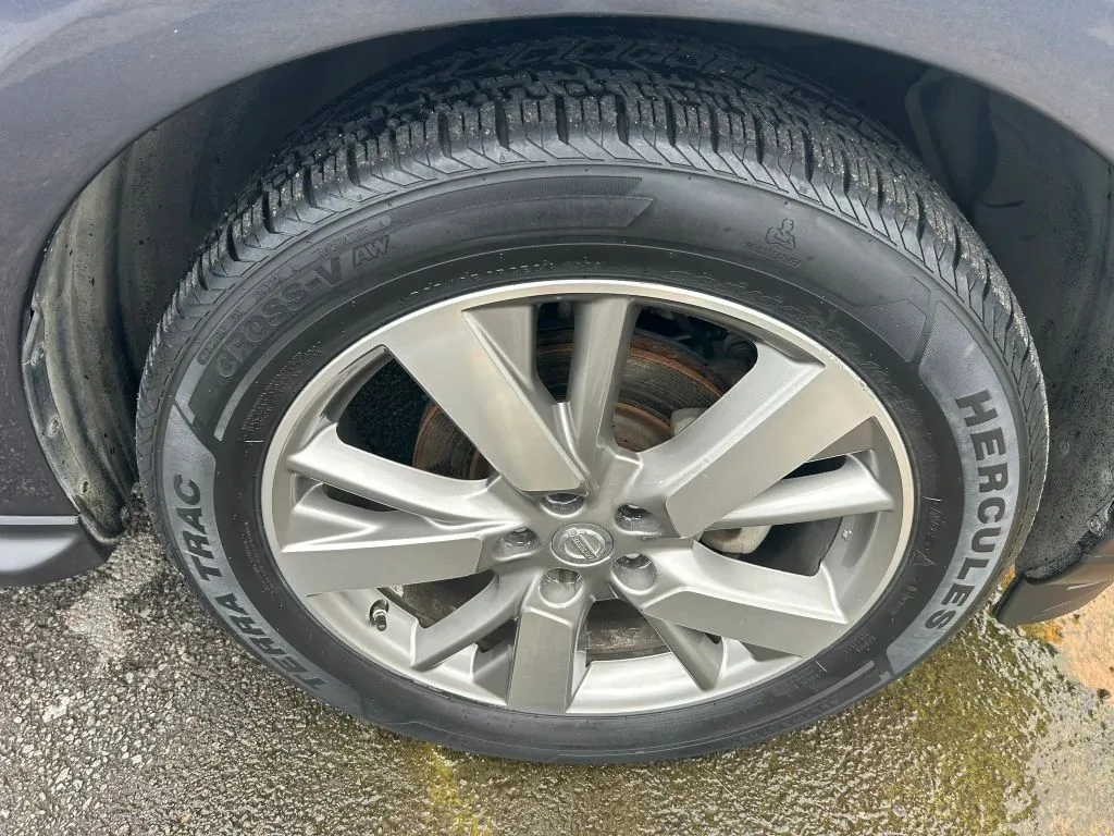 Nissan Pathfinder photo 36