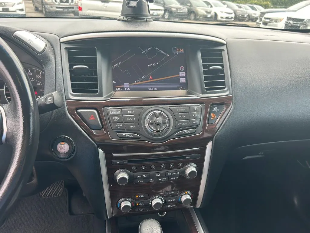 Nissan Pathfinder photo 22