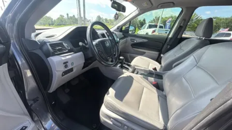 Photos of 2016 Honda Pilot EX-L Sport Utility 4D for sale in Broken Arrow, OK at JT Wholesale Auto, Inc.